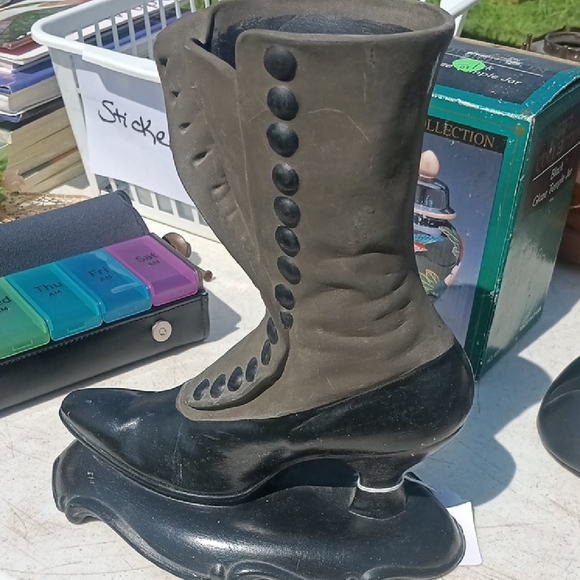 Vintage Black and Gray Boot Figurine - Picture 1 of 7